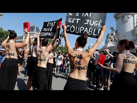 شاهد احتجاجات وسط باريس للمطالبة بإجراءات فورية ضد قتل النساء…