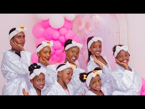 Kerstin's special Birthday went well when her girlfriends turned up for a spa ☺️Treatment in Entebbe