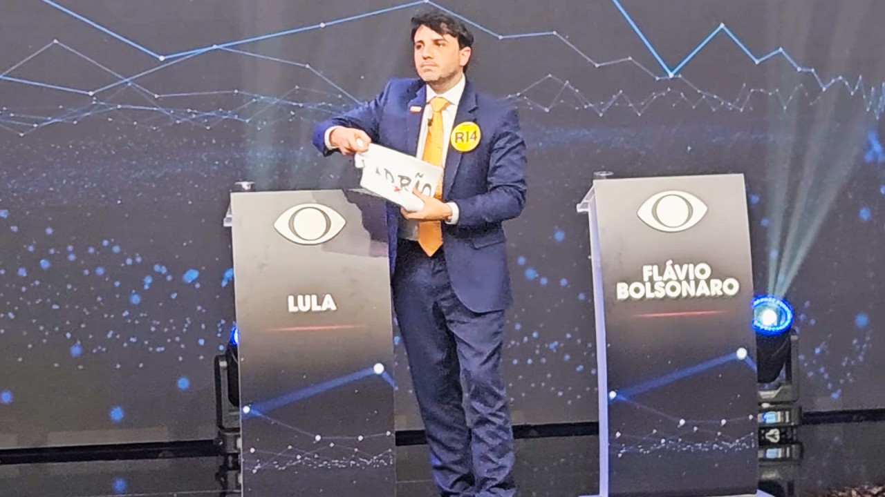 FUI NOS BASTIDORES DO DEBATE DA BAND
