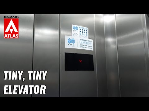 Tiny ATLAS Excell Traction Elevator - La Prima Offices Center - GO, BR