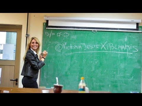 Victoria Xipolitakis fue profe por un día