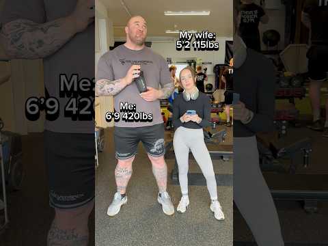 Looking at my wife like 🤔🏋🏼