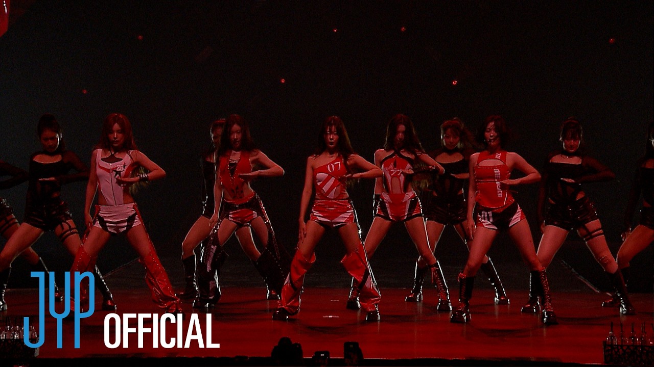 ITZY "Kiss & Tell" (FULL CAM VER.) @ 'TUNNEL VISION' in MANILA