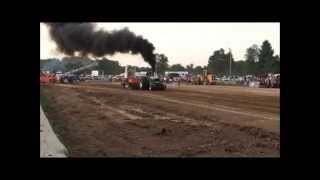 preview picture of video 'MTTP TRUCK/TRACTOR PULLS GREENVILLE, MI  LIGHT LIMITED SUPER STOCKS  6-27-14'