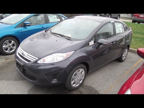 2013 FORD FIESTA REVIEW CLOSER LOOK Engine Start Up
