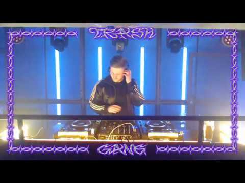 Cyper Sound presents Evolution LIVE w/ IGZ, Nevinnost, Ian.C, IAM_RAVN (powered by Queens)