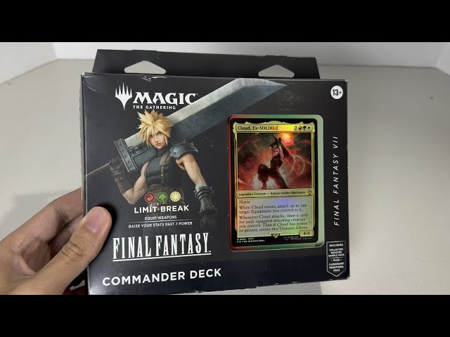 Vídeo relacionado con Magic: The Gathering Final Fantasy Commander Deck Bundle (Includes All 4 Decks)