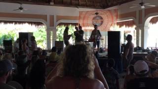 "Old Barns" - Greensky Bluegrass - Strings & Sol 4