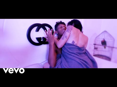 El Kamel - Amiga Intima (Official Video)