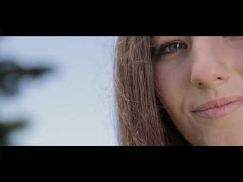 Tomi Kallashi - Gjuha e syve      Se shpejti...