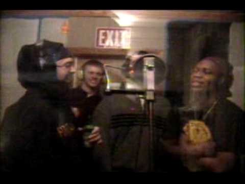 Skitzofreniks f/ Mic Stylz and Reks C'mon Dude ?!?!?!?!  - In studio Recording