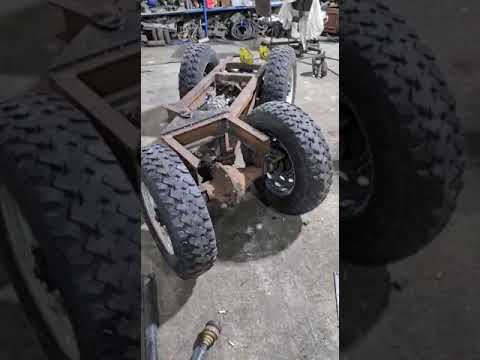 Самодельный погрузчик на гидроходу . Краткий обзор.