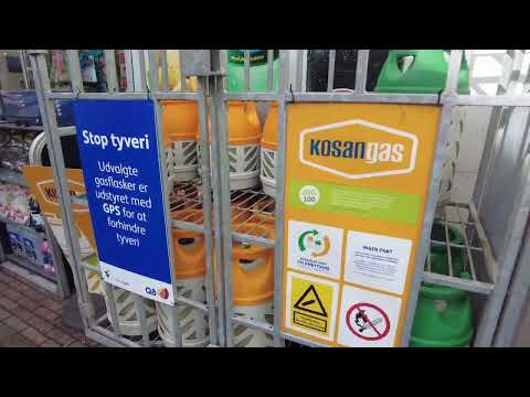 MongoTV_9092 - MIN GÅTUR - Del 2 - Spiser Pølse Tankstation - LIDL - SLIK - CHIPS - COLA