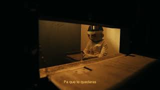 EL PROBLEMA ERES TÚ Lyrics English Translation