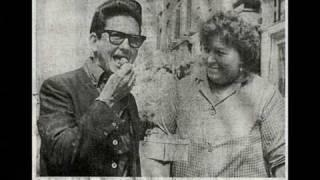 ➜Roy Orbison - &quot;She wears my ring&quot;
