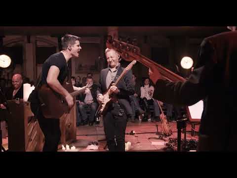 Elvis Blue - Rede Om Te Glo (Live)