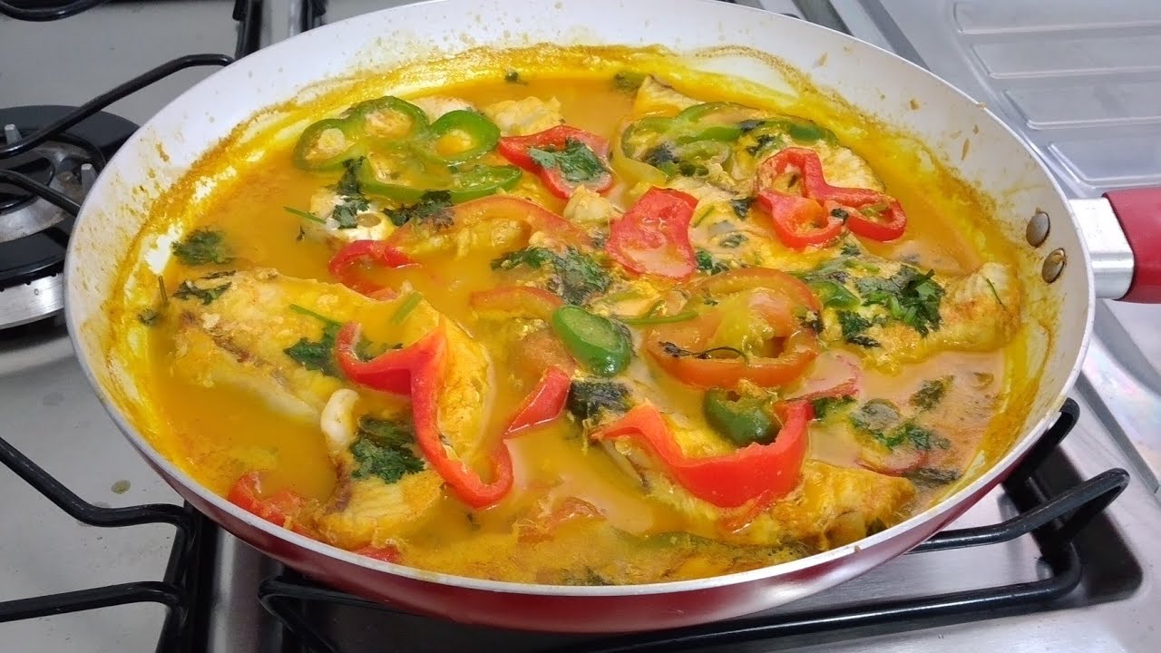 RECEITA DE PEIXE CAÇÃO NO LEITE DE COCO
