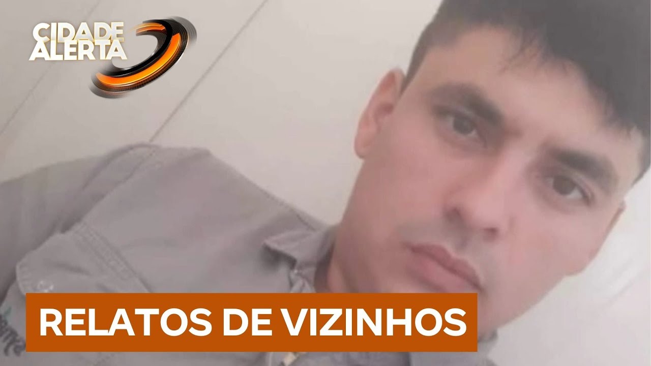 Mãe chega em casa e encontra filho morto no sofá; homem misterioso é suspeito