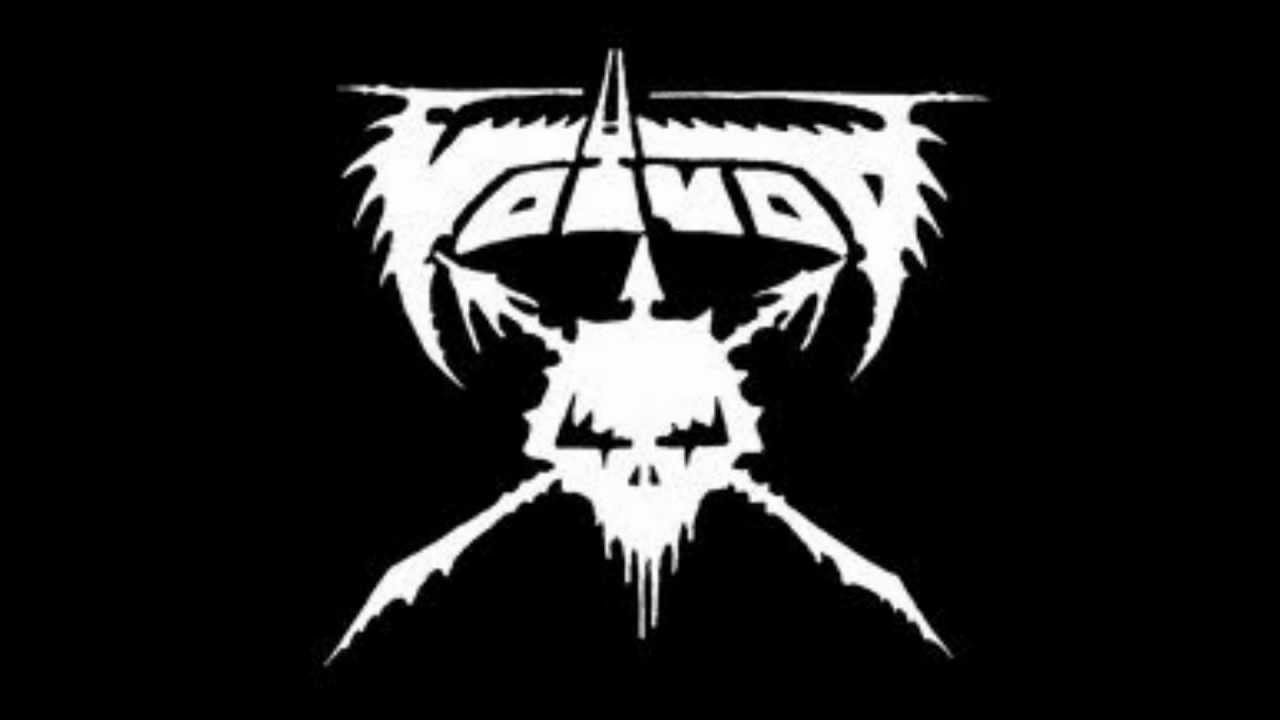Voivod - Chemical Warfare - Live (Slayer cover) - YouTube
