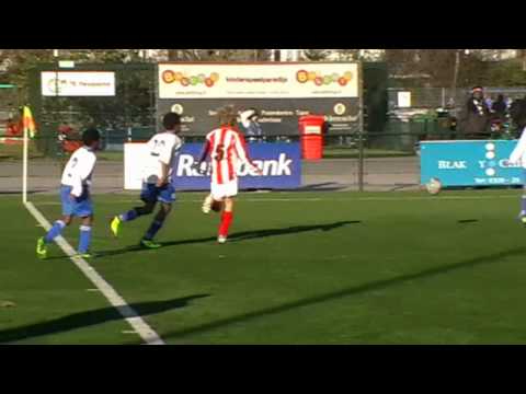 Tweede Helft Unicum D1 - IJVV D1  dd 10-12-2011