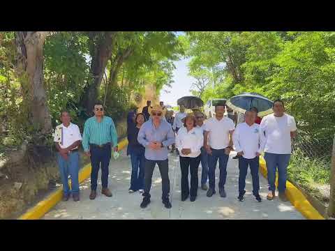 ✂️🎉 ¡Inauguración en Colonia Carmelo! Pavimentación y Nueva Entrada al Panteón