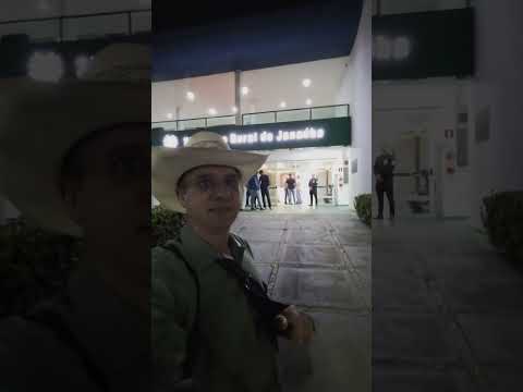 SAINDO DA REUNIÃO SOBRE A DESAPROPRIAÇÃO DAS TERRAS EM JAÍBA-MG