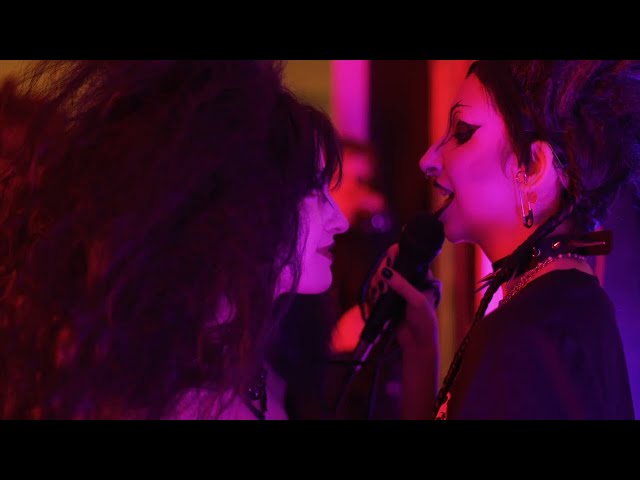 LESBIAN VAMPYRES FROM OUTER SPACE