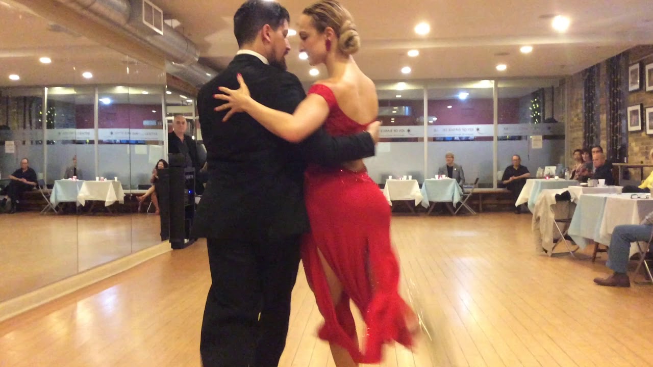 Leandro Haeder and Anna Borshch, vals