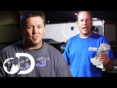 JJ Da Boss Wins Over $5,000 On Race Night  | Street Outlaws: Memphis