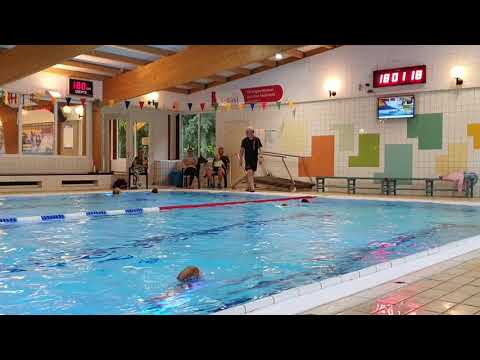 Zoey's Diploma A ProefZwemmen