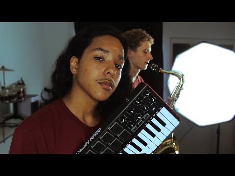 CAN YOU USE A SAXOPHONE TO MAKE A TRAP BEAT?