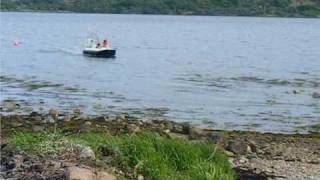 preview picture of video 'Loch Fyne hoverin 2010 - part 1'