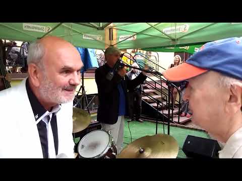 Josef Vejvoda slavil 70. narozeniny na Zbraslavi