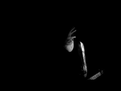 QUADRANGLE - SHADOWS