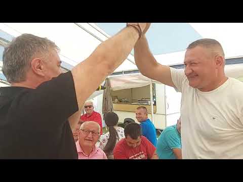 Zdravko Čurić - Kad pogledam sa Menjika