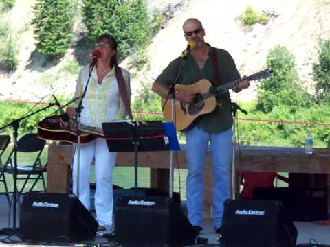 Ramblin Rose @ the 2010 Kootenai River Bluegrass Festival in Troy Montana, July 17