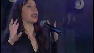 Luz Casal               No Me Importa Nada