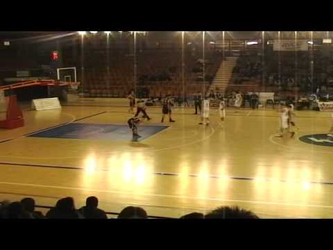 PLATA AURTENECHE MAQUINARIA EUSKADI,83 - CLINICAS RINCON,75 (06/02/2013 0:00:00)