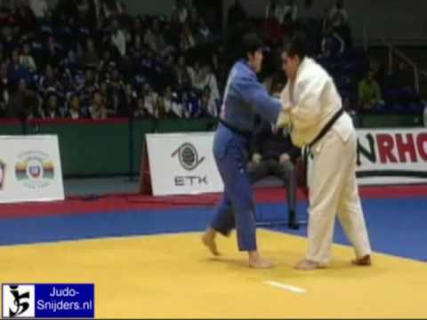 Judo 2009 Hamburg: Polavder (SLO) - Kaya (TUR) [+78kg].