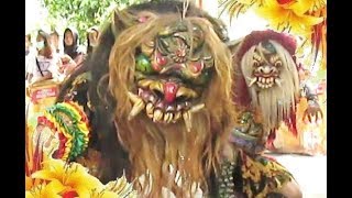 Download lagu Rampak BUTO Gedruk KRINCING / Turonggo Rekso Budoyo / JATHILAN Kuda Lumping KESURUPAN [HD] mp3
