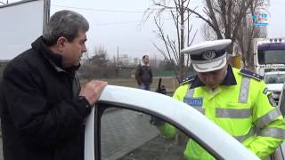 preview picture of video 'Poliţia Rutieră în acţiune la Direcţia Regionala Vamală Iaşi, 20 feb. 2015'