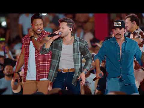 Juntô deu Moda and Alex & Medina