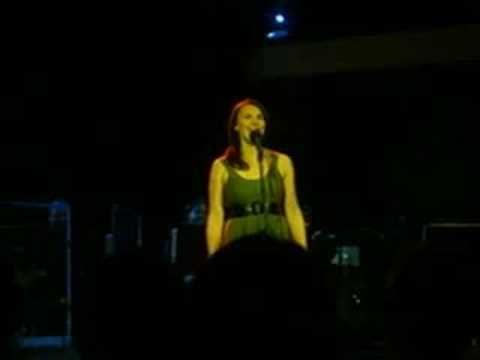 Natalia Majewska - Jak Gdyby Nigdy Nic