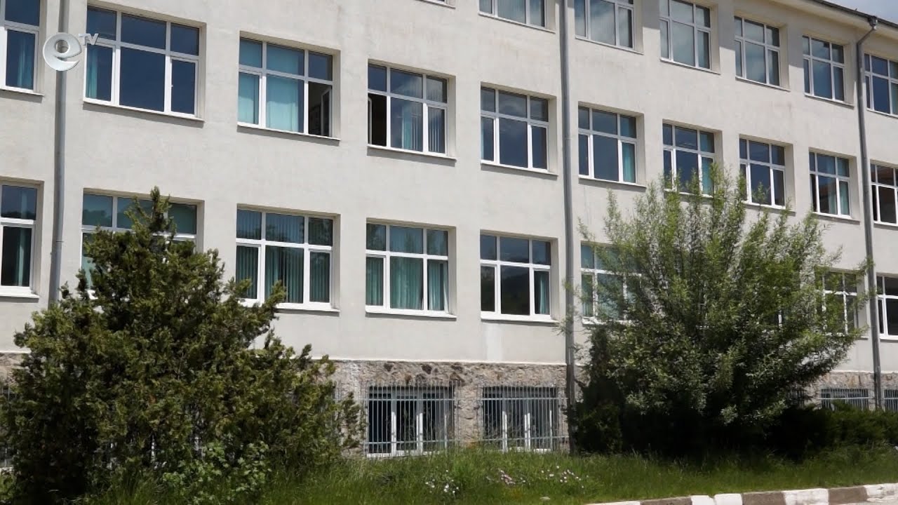 604 четвъртокласници се явиха на матурата по математика в Смолянска област