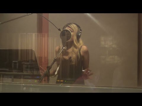 In The Studio With Shaelyn Avalon - Heartstrings