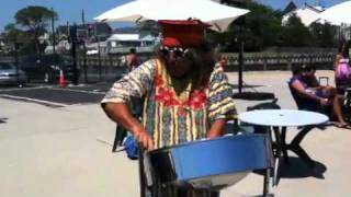 Howie Bongo at Harbour green shore club