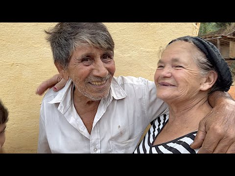 UMA CASA DE ADOBE COM 50 ANOS - BRASÓPOLIS MG