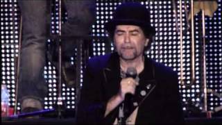 Serrat &amp; Sabina - Cantares - Caminante No Hay Camino