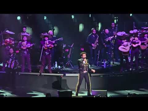 Alejando Fernández  Tour De Rey a Rey 2025 | Houston TX | concierto completo | parte 01