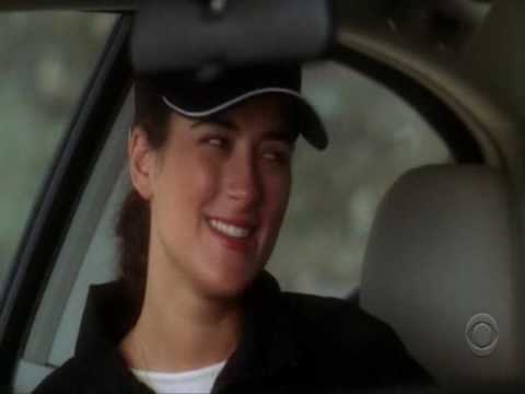 Ncis; Ziva worries about Tony.